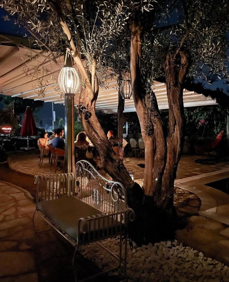 Ata Boutique Hotel Çeşme Exterior foto
